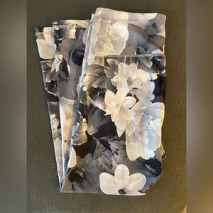 Old Navy Leggings Large